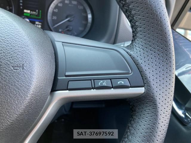 Nissan Caravan 2022-12 8361432-14
