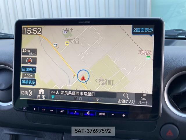 Nissan Caravan 2022-12 8361432-4