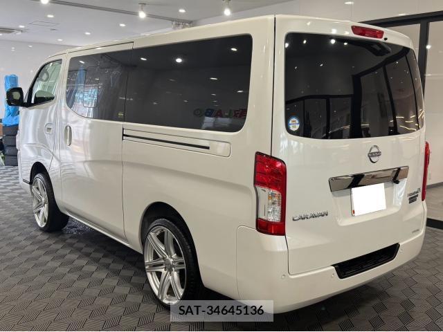 Nissan Caravan 2023-10 8362568-15