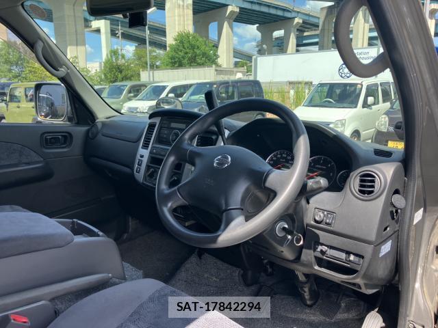 Nissan Caravan 2008-08 8363265-1