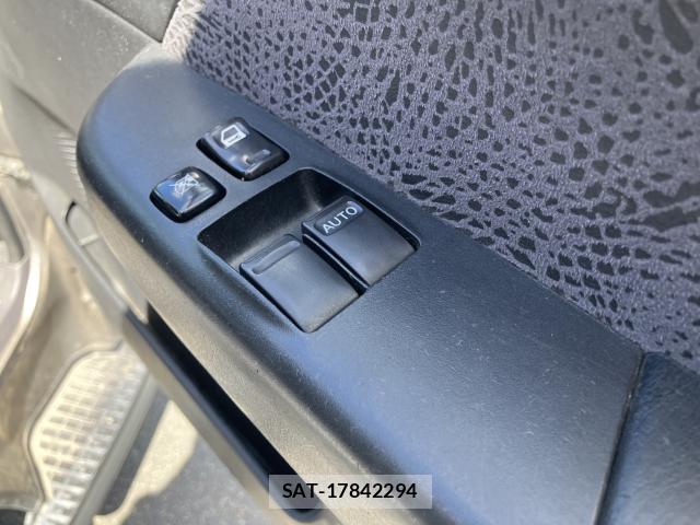 Nissan Caravan 2008-08 8363265-4
