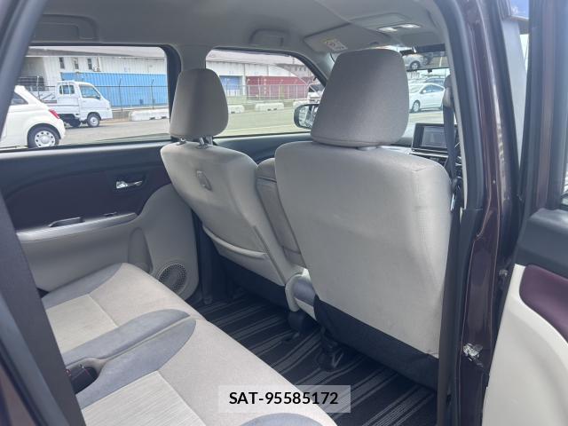Daihatsu CAST 2021-07 8363488-9