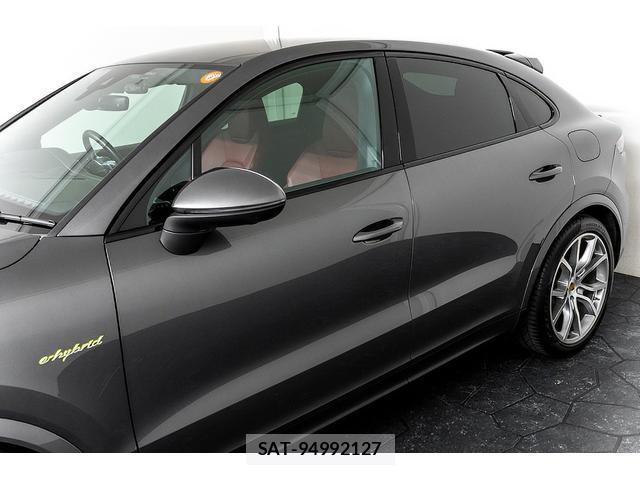 Porsche CAYENNE 2020-03 8362844-7
