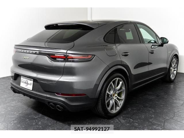 Porsche CAYENNE 2020-03 8362844-8