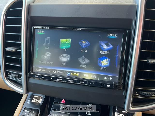 Porsche CAYENNE 2018-06 8361905-11