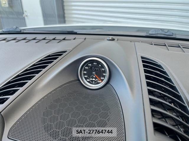 Porsche CAYENNE 2018-06 8361905-12