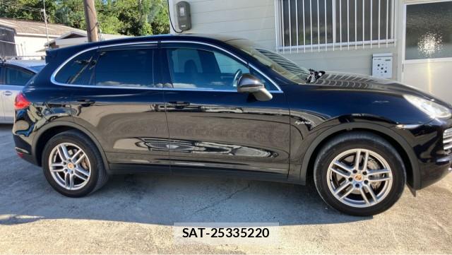 Porsche CAYENNE 2014-03 8362226-3