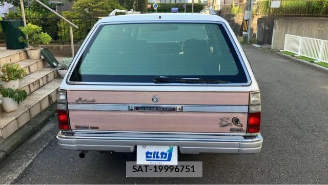 Nissan CEDRIC WAGON 1998-09 8362228-1