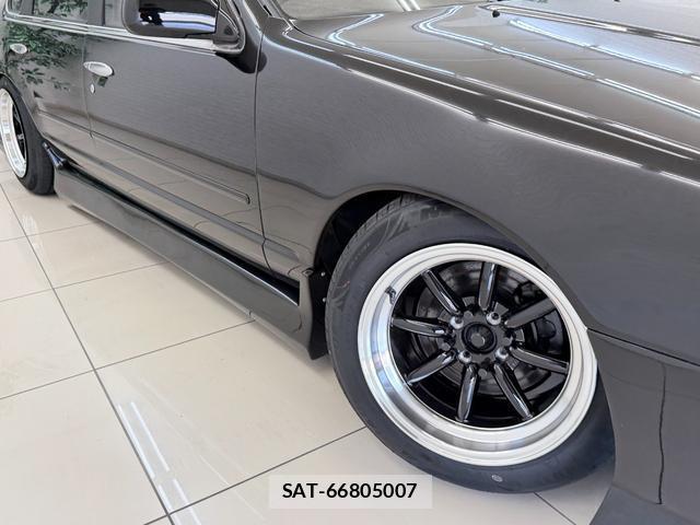 Nissan CEFIRO 1989-06 8362953-8