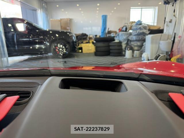 Chevrolet CORVETTE 2024-01 8362571-9