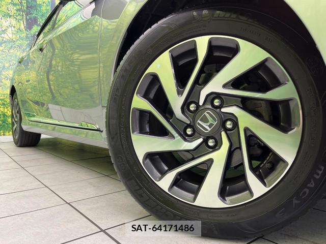 Honda CIVIC 2020-02 8360568-12