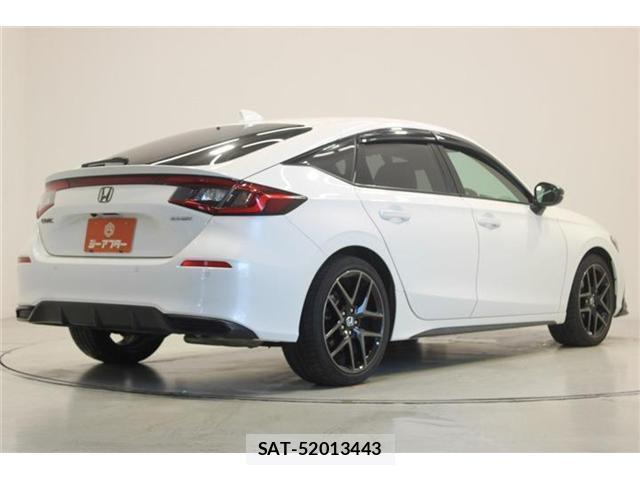 Honda CIVIC 2023-09 8360682-12