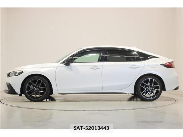 Honda CIVIC 2023-09 8360682-9