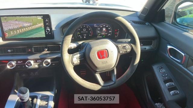 Honda CIVIC 2025-01 8362236-16
