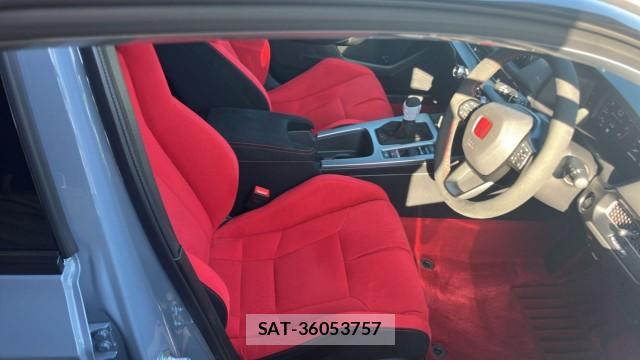Honda CIVIC 2025-01 8362236-5