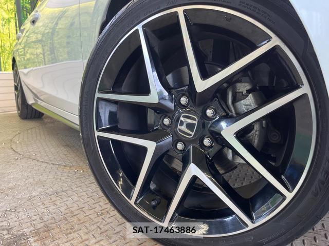 Honda CIVIC 2021-10 8362802-12