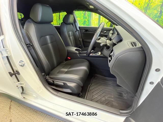 Honda CIVIC 2021-10 8362802-7
