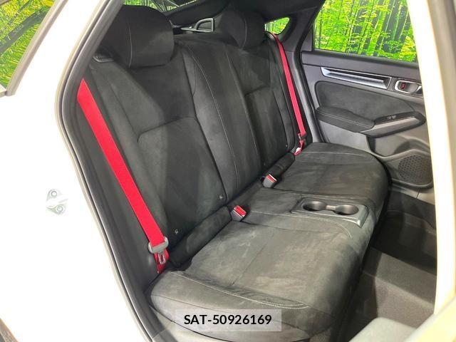 Honda CIVIC 2026-05 8363005-8