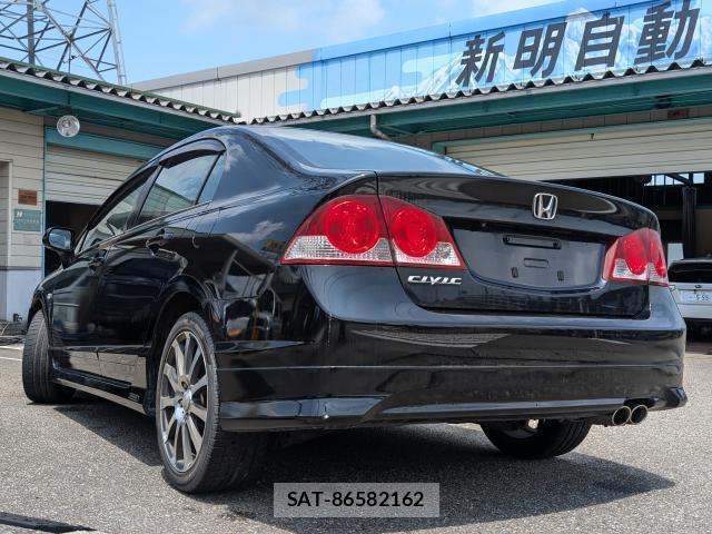 Honda CIVIC 2005-11 8363686-1