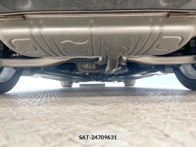 Mercedes Benz CLA-CLASS 2016-05 8361484-11