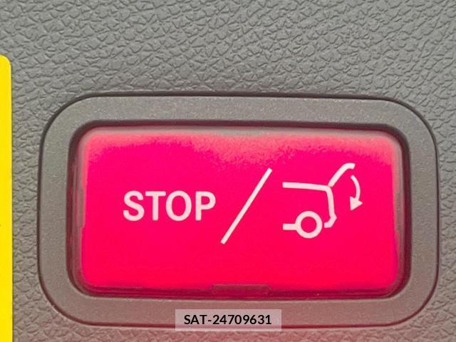 Mercedes Benz CLA-CLASS 2016-05 8361484-8