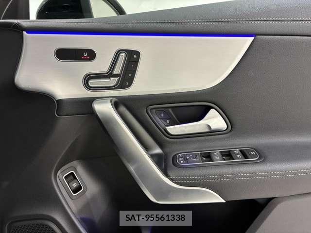 Mercedes Benz CLA-CLASS 2025-11 8362851-6