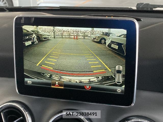 Mercedes Benz CLA-CLASS 2015-12 8363540-11