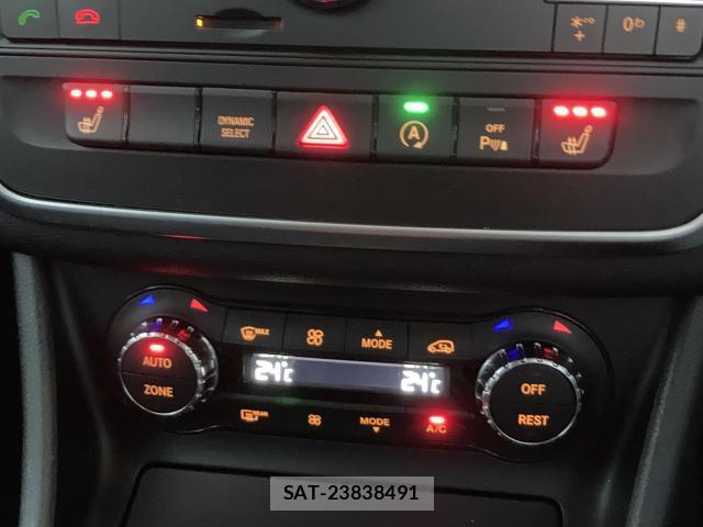 Mercedes Benz CLA-CLASS 2015-12 8363540-12