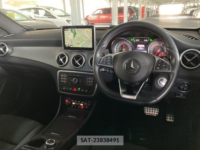 Mercedes Benz CLA-CLASS 2015-12 8363540-8