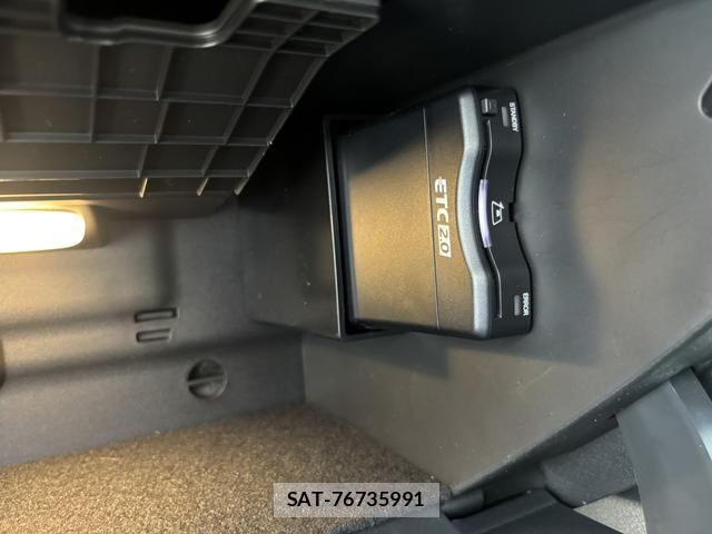 Mercedes Benz CLA-CLASS 2025-07 8360843-9