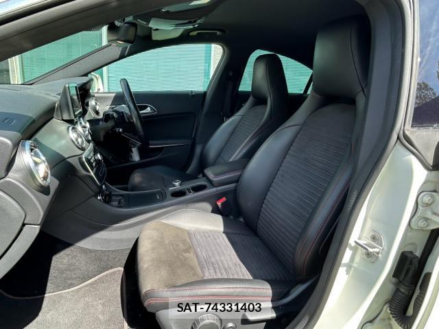 Mercedes Benz CLA-CLASS 2014-05 8360939-15