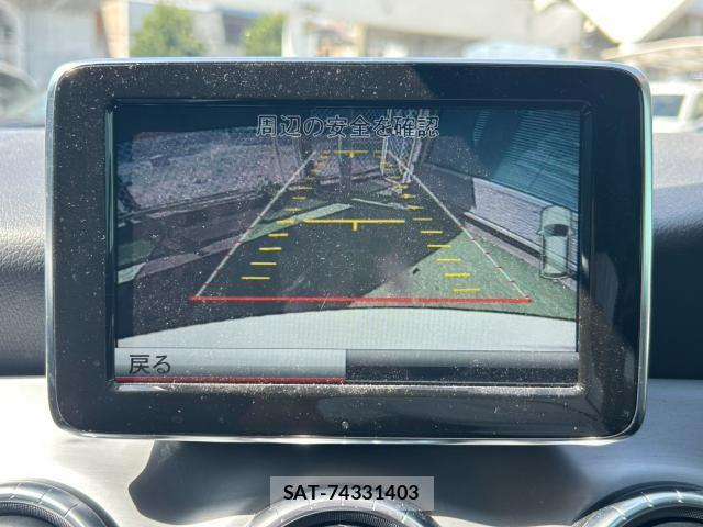 Mercedes Benz CLA-CLASS 2014-05 8360939-5