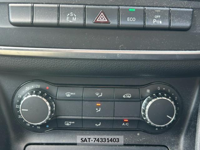 Mercedes Benz CLA-CLASS 2014-05 8360939-7