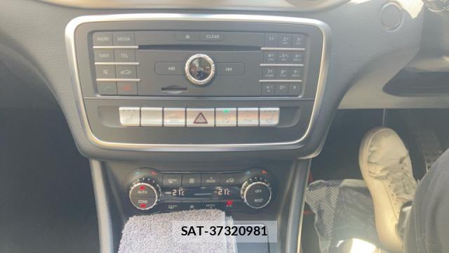 Mercedes Benz CLA-CLASS 2018-12 8361714-6