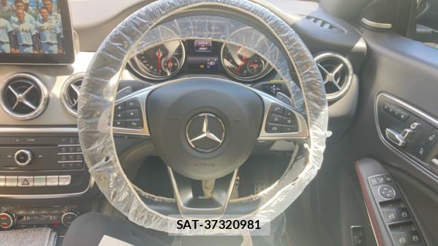 Mercedes Benz CLA-CLASS 2018-12 8361714-8