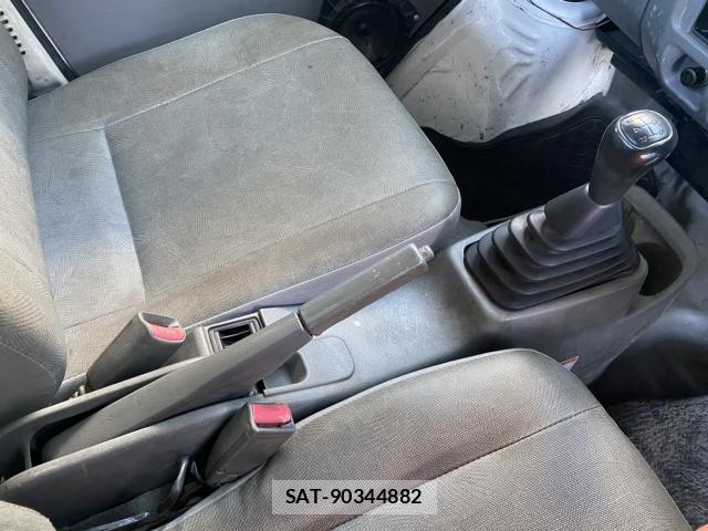 Nissan CLIPPER TRUCK 2005-11 8363863-12