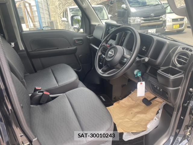 Nissan CLIPPER VAN 2026-07 8362521-13