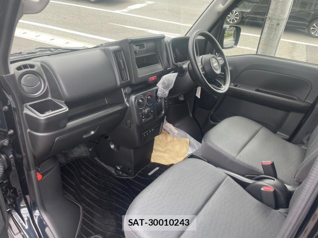 Nissan CLIPPER VAN 2026-07 8362521-14