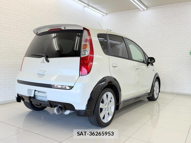Mitsubishi COLT 2006-06 8362955-1