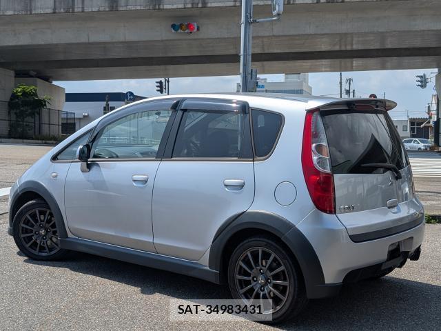 Mitsubishi COLT 2011-06 8363689-13