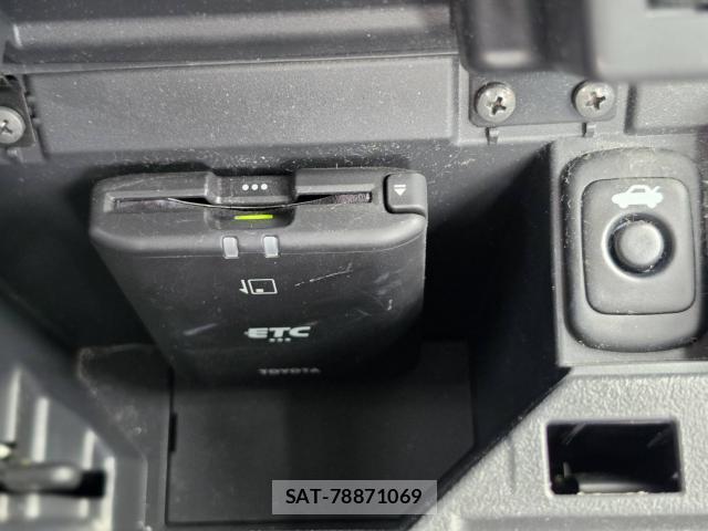 Toyota Copen 2020-09 8363517-19