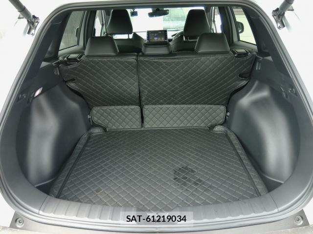 Toyota COROLLA CROSS 2023-02 8362504-13