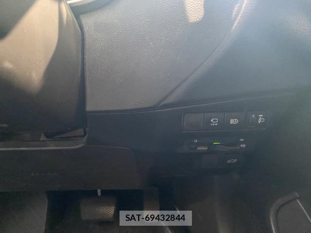Toyota COROLLA CROSS 2021-09 8363349-12