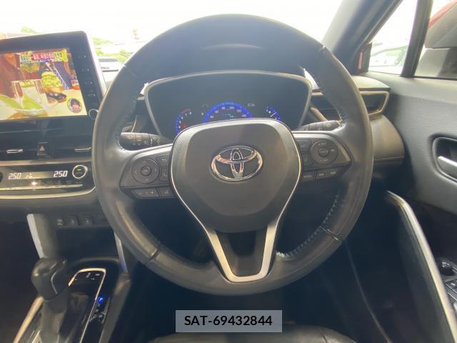 Toyota COROLLA CROSS 2021-09 8363349-3
