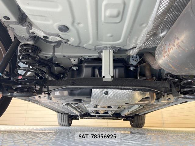 Toyota COROLLA CROSS 2024-08 8363570-18