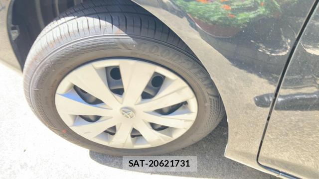 Toyota COROLLA FIELDER 2015-08 8360806-18