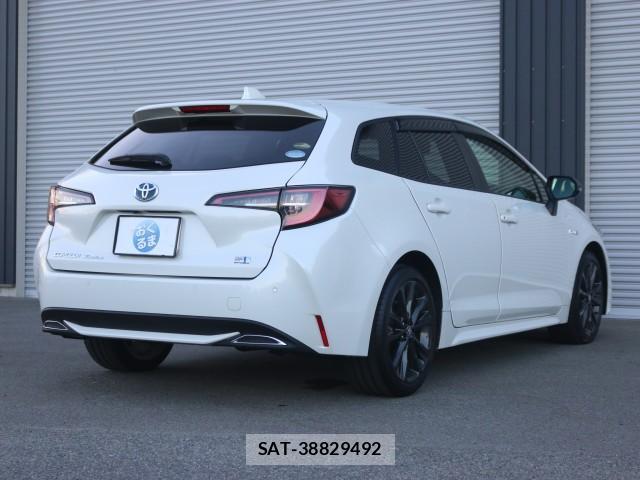 Toyota COROLLA TOURING 2020-01 8362189-13