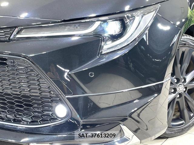 Toyota COROLLA TOURING 2022-04 8362386-11