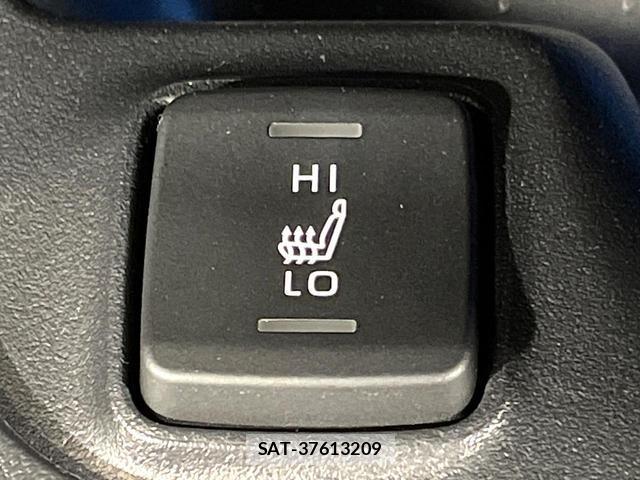 Toyota COROLLA TOURING 2022-04 8362386-5