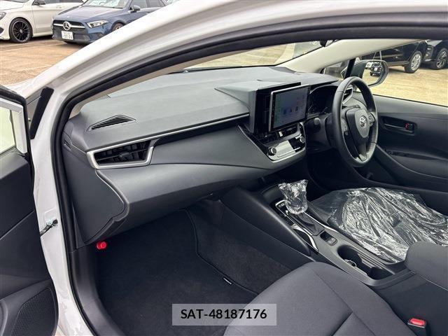 Toyota COROLLA TOURING 2025-07 8362406-3